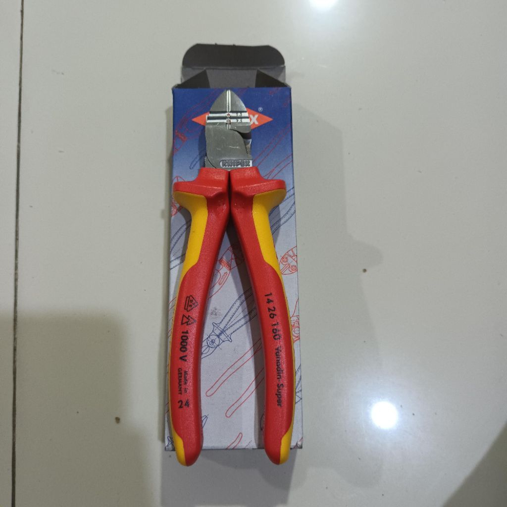 Knipex Tang Potong Listrik Diagonal 6 Inchi 14 26 160 Knipex Insulated Pliers