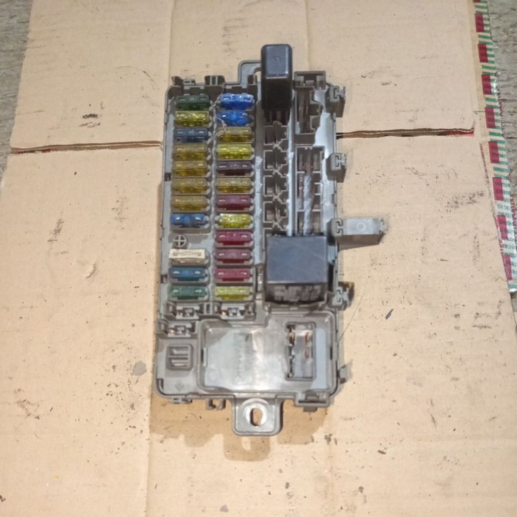 fuse box rumah sikring Honda Civic genio dalam