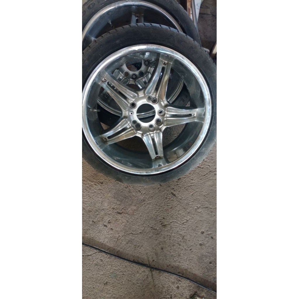velg r27