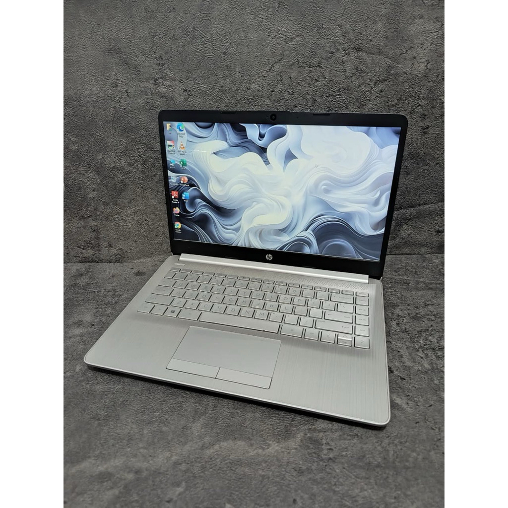 Laptop HP 14s-DK0024AU AMD A9-9425 RAM 8 GB SSD 256 GB 14”FHD Display