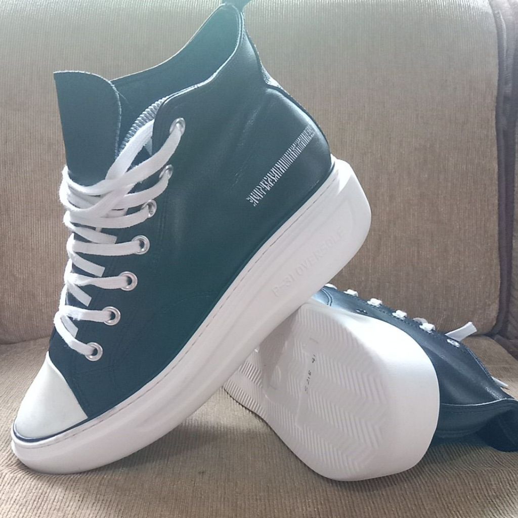 S218 sepatu42 Branded Preloved