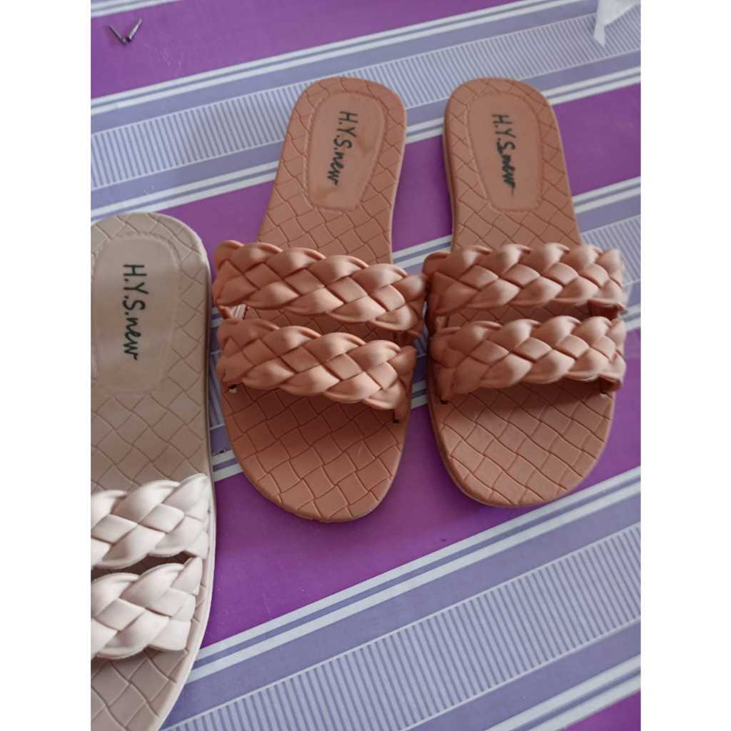 BCC Sandal Wanita Selop Anyam Jelly Teplek Import