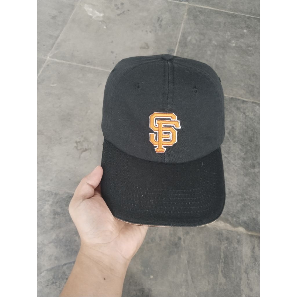Topi SF Hitam