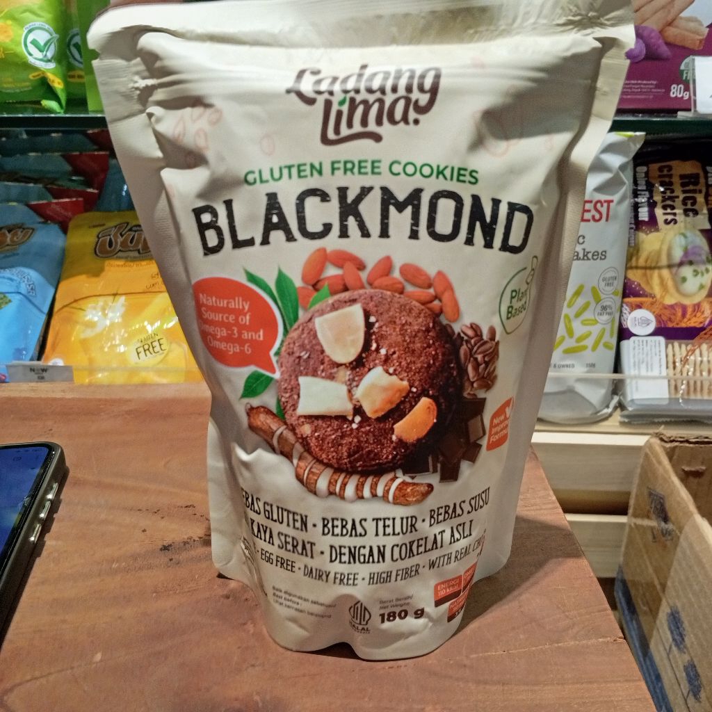 

Blackmond Cookies GF by Ladang Lima 180gr