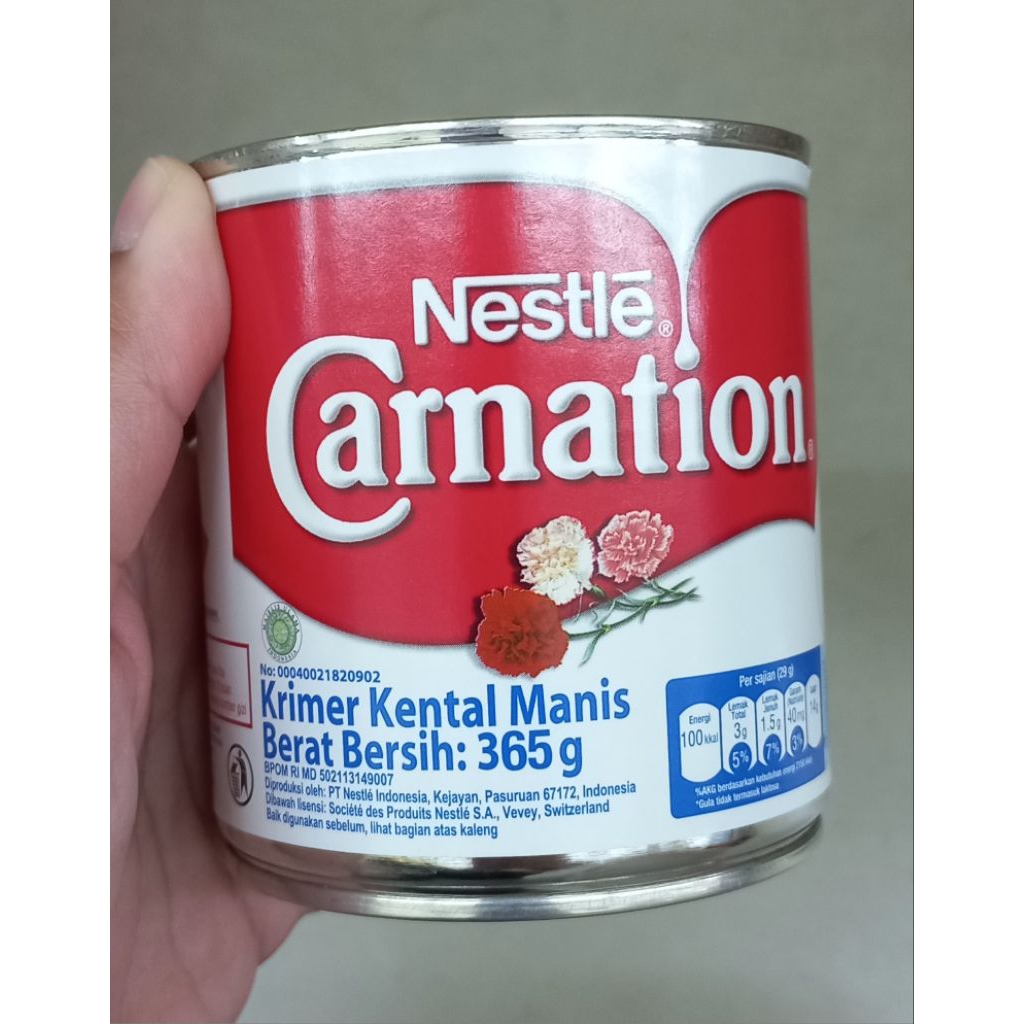 

Susu Kental Manis Carnation 365gr Kaleng - SKM Putih untuk Baking, Kue, Kopi, Minuman - Susu Kental Manis Kaleng Murah