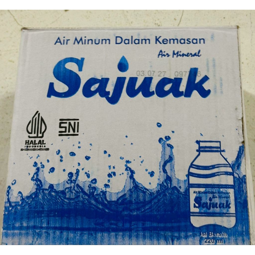 

Air Mineral Sajuak 220ml