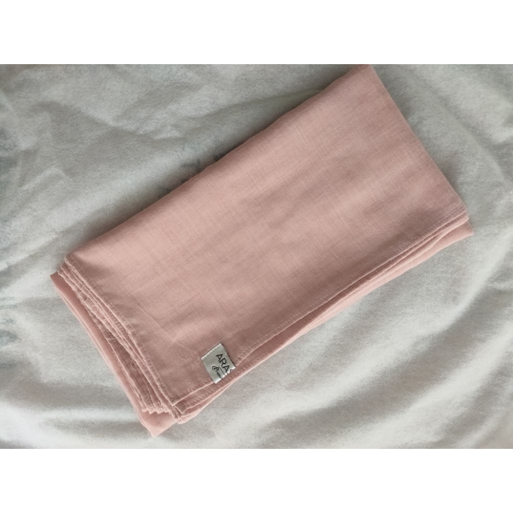 [PRELOVED] Hijab Segiempat Tyrex Premiun by ARASCARF Lady
