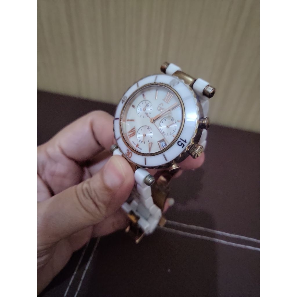 Jam GC putih keramik preloved