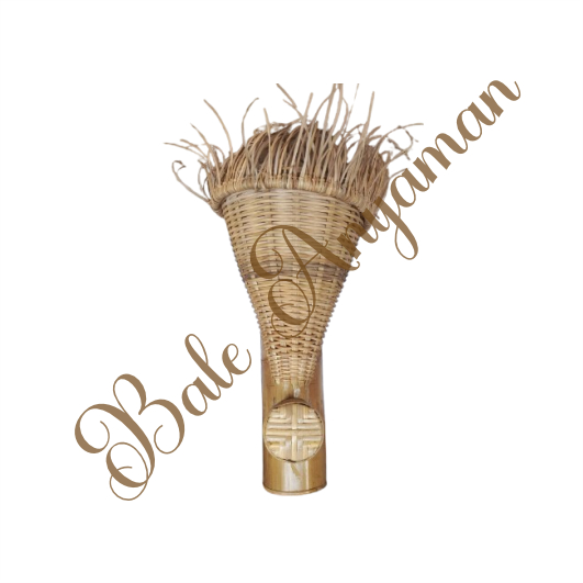 Dekorasi Anyaman Bambu Model Corong – Unik & Artistik