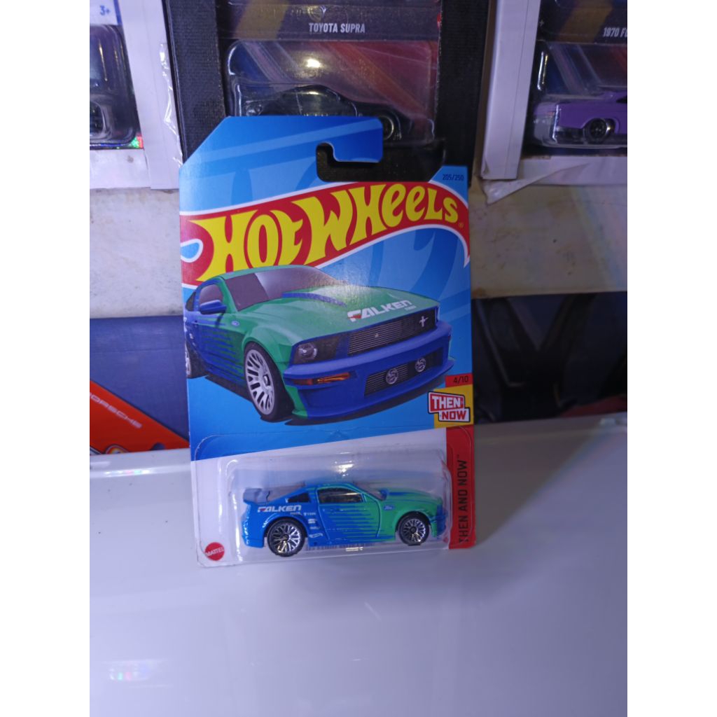 ford Mustang falken