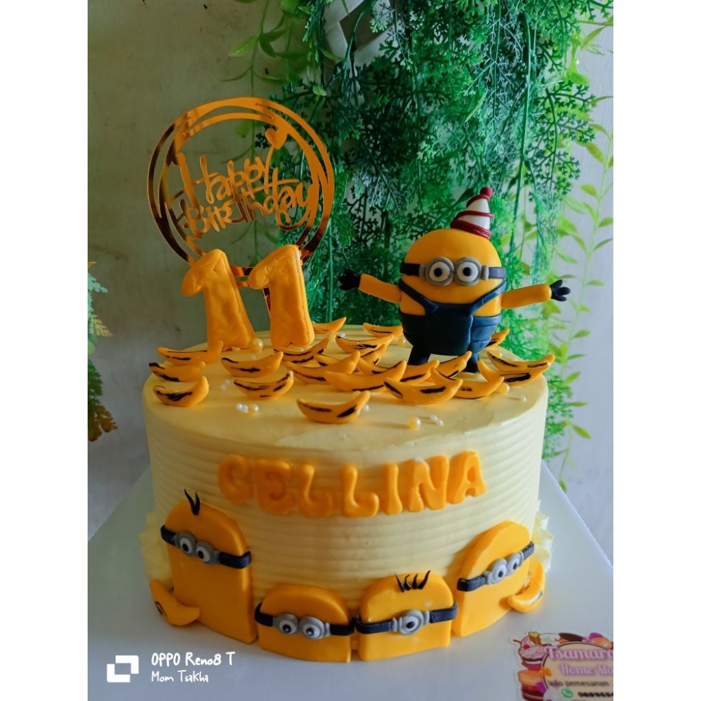 

Kue ulang tahun Minion UK.18 / Cake minion .