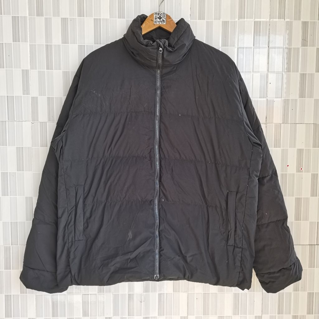 A286. JAKET LAFUDGE PUFFER WARNA HITAM SIZE XL PRELOVED