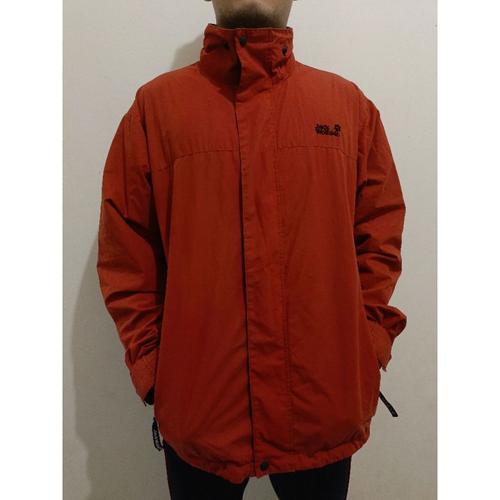 Jaket gunung jack wolf skin