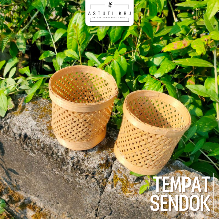 TEMPAT SENDOK BAMBU KRONGSO ANYAM BAMBU | tempat pensil | wadah sendok | anyam bambu | tabung anyam