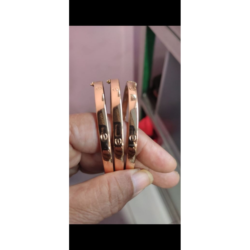 gelang swasa Cartier