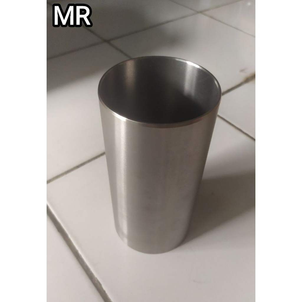 L300 diesel liner poring boring buring sleeve cylinder block Mitsubishi L 300 solar disel