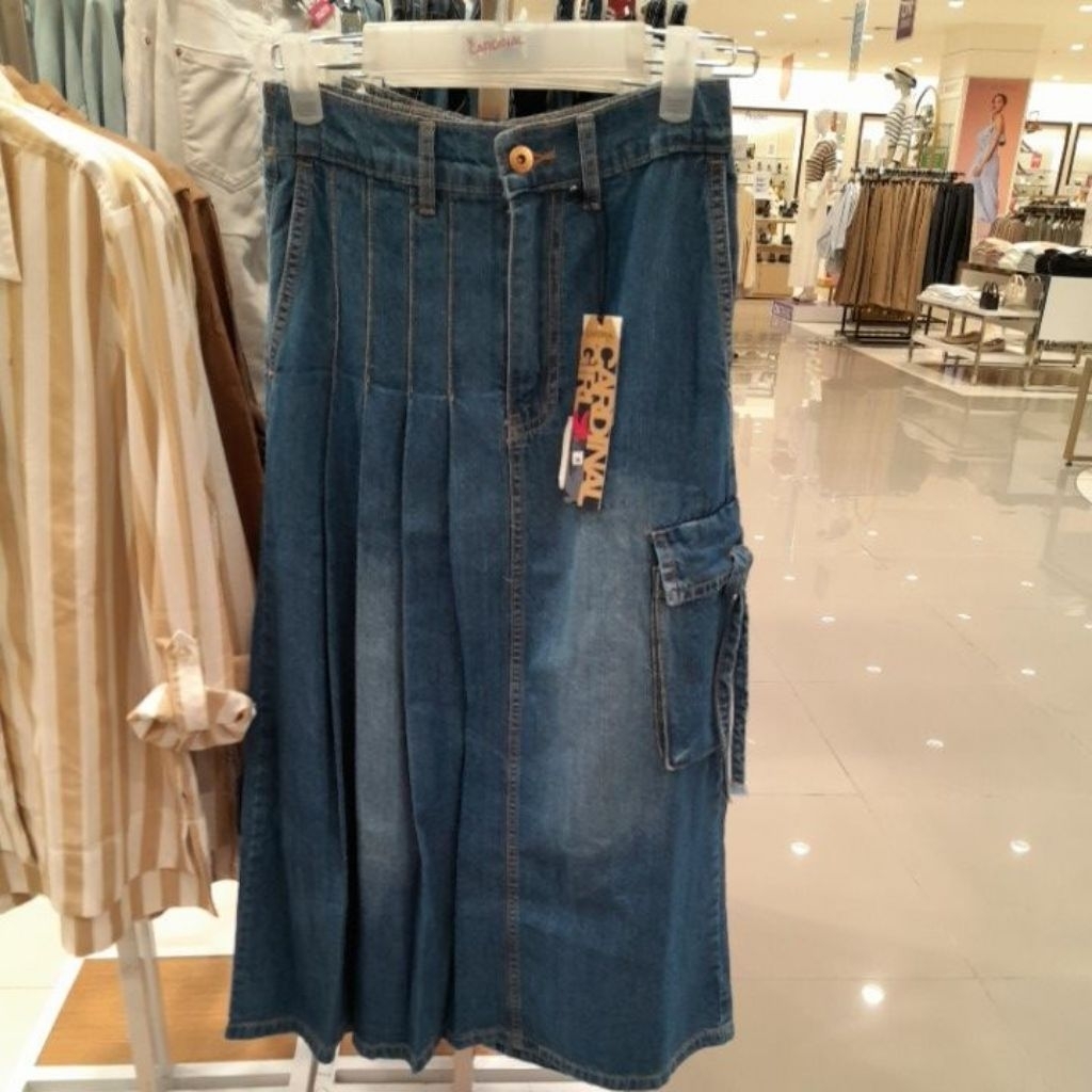 Rok Wanita Indigo Mid Light Scrap Cardinal