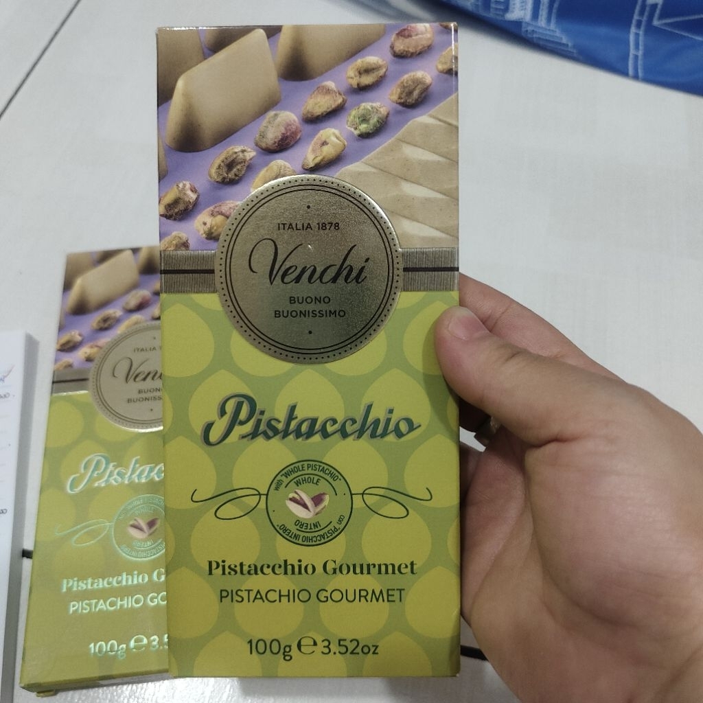 

Venchi Pistachio White Chocolate / coklat 100 gr