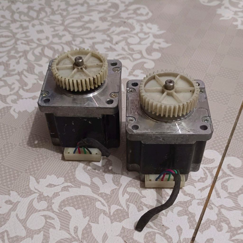 Stepper Motor Nema 23 Vexta 4,52A