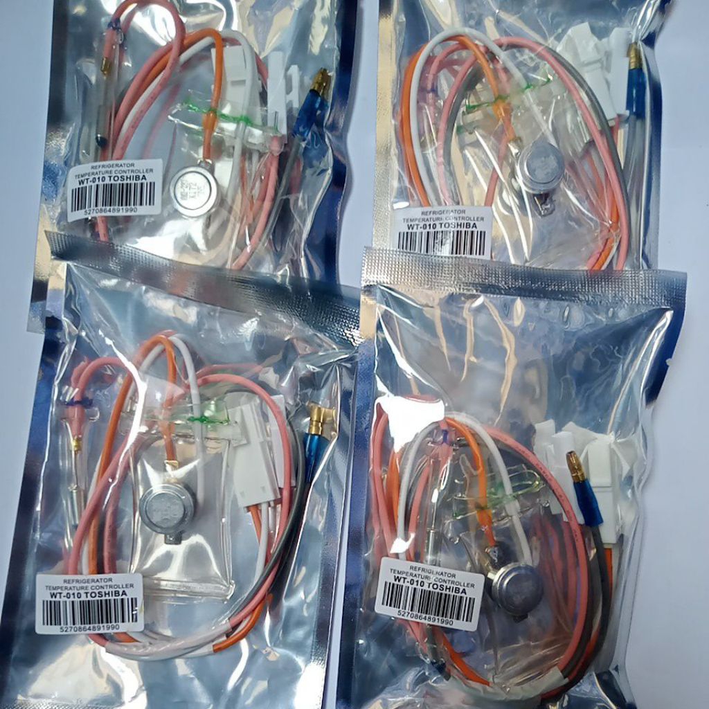 defros kulkas thosiba WT-010