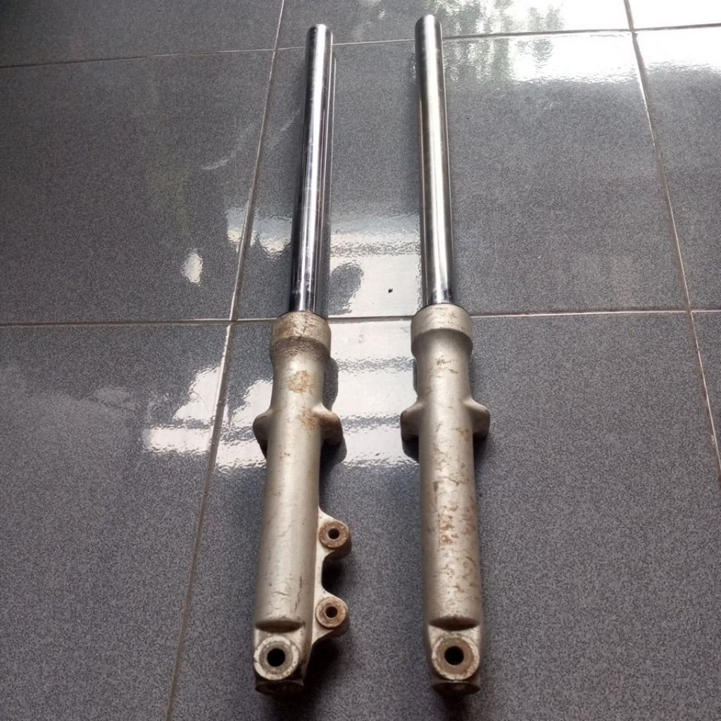 botom tabung shock depan Suzuki thunder 125 original copotan