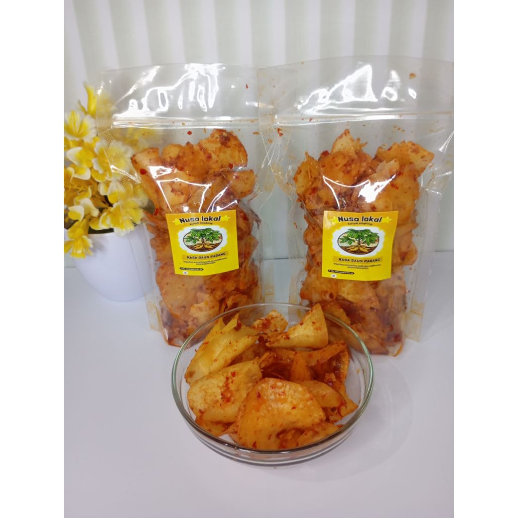 

keripik singkong rasa saus padang Snack Pedas Cemilan Kering Kripik Food Makanan
