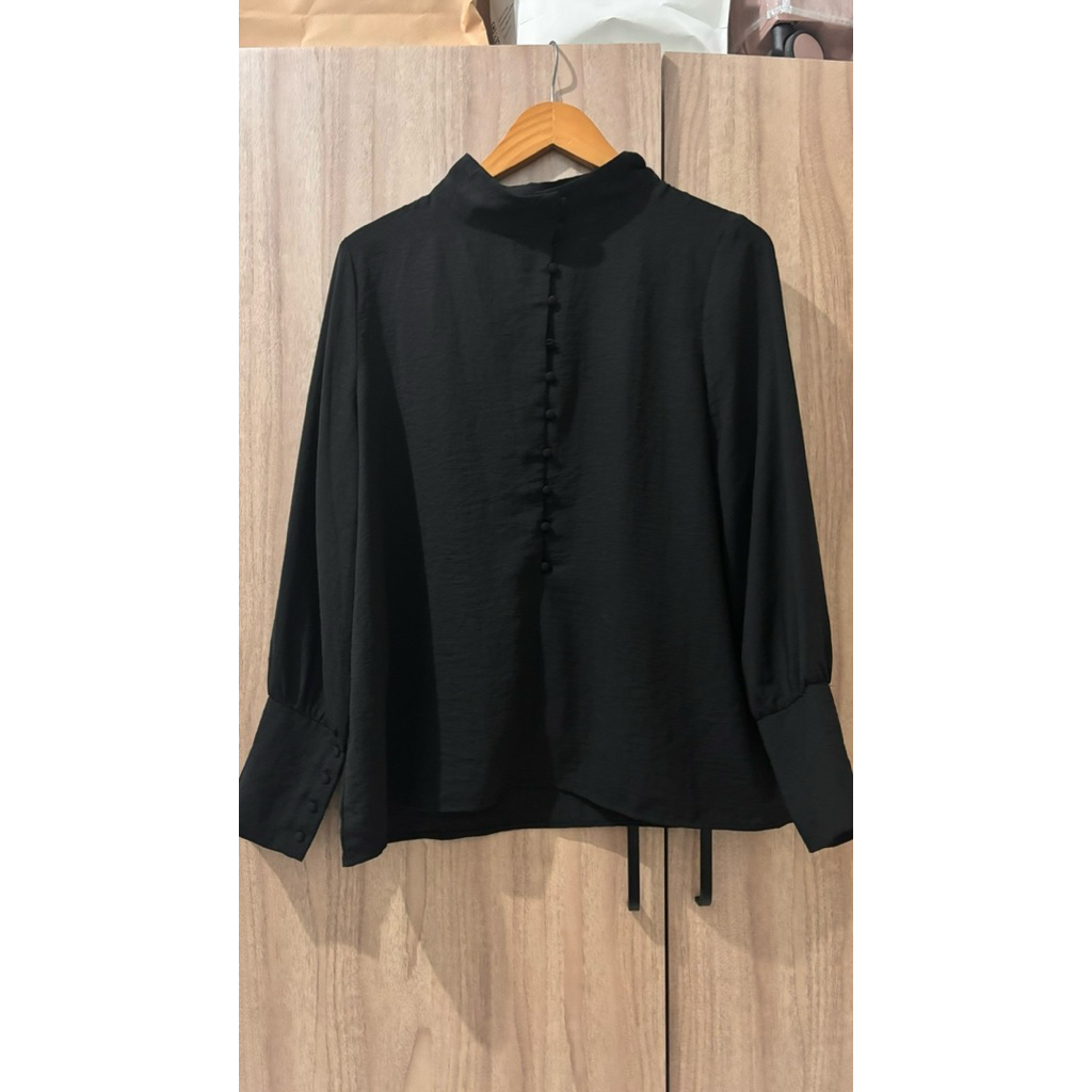 KEMEJA EXECUTIVE WANITA