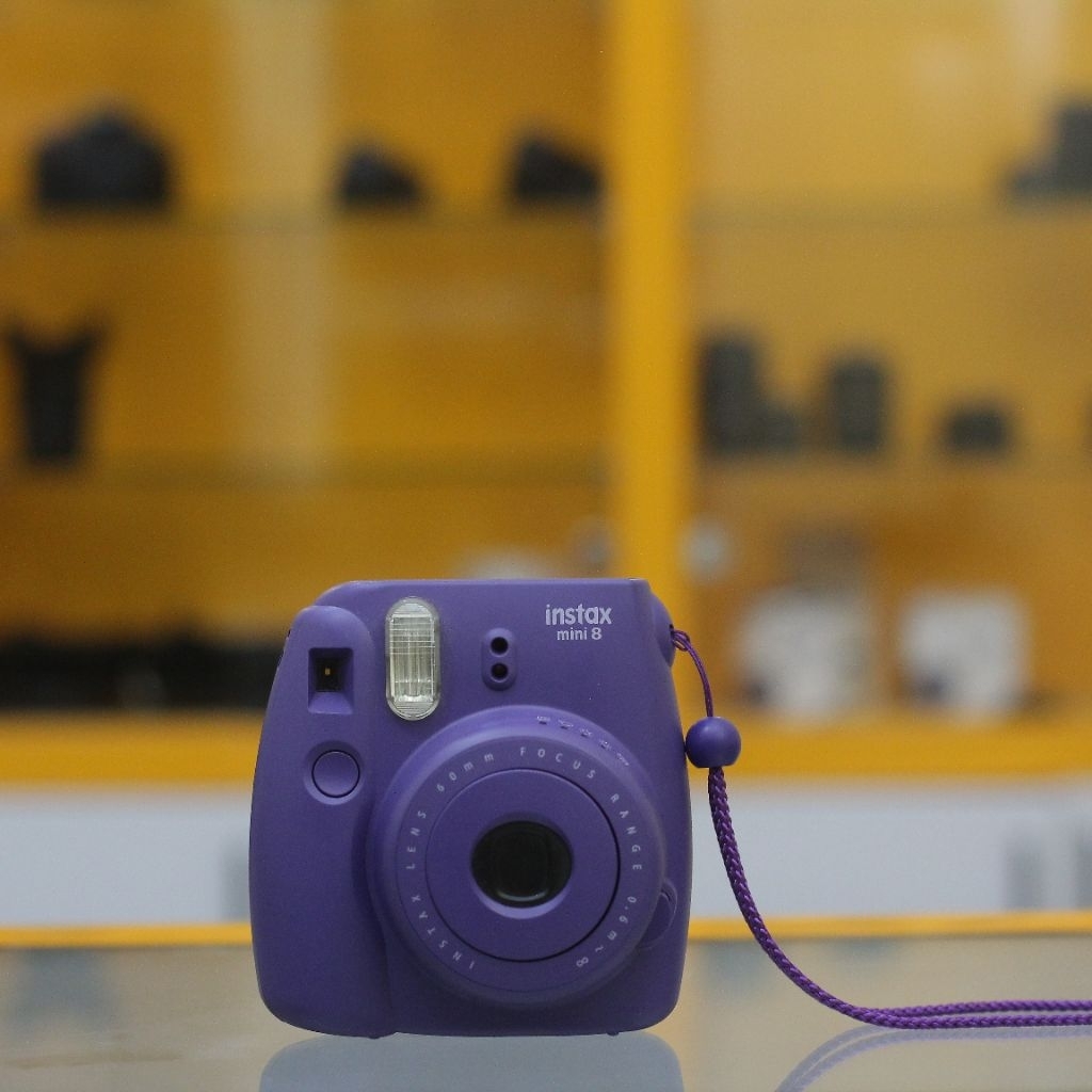 FUJIFILM INSTAX MINI 8