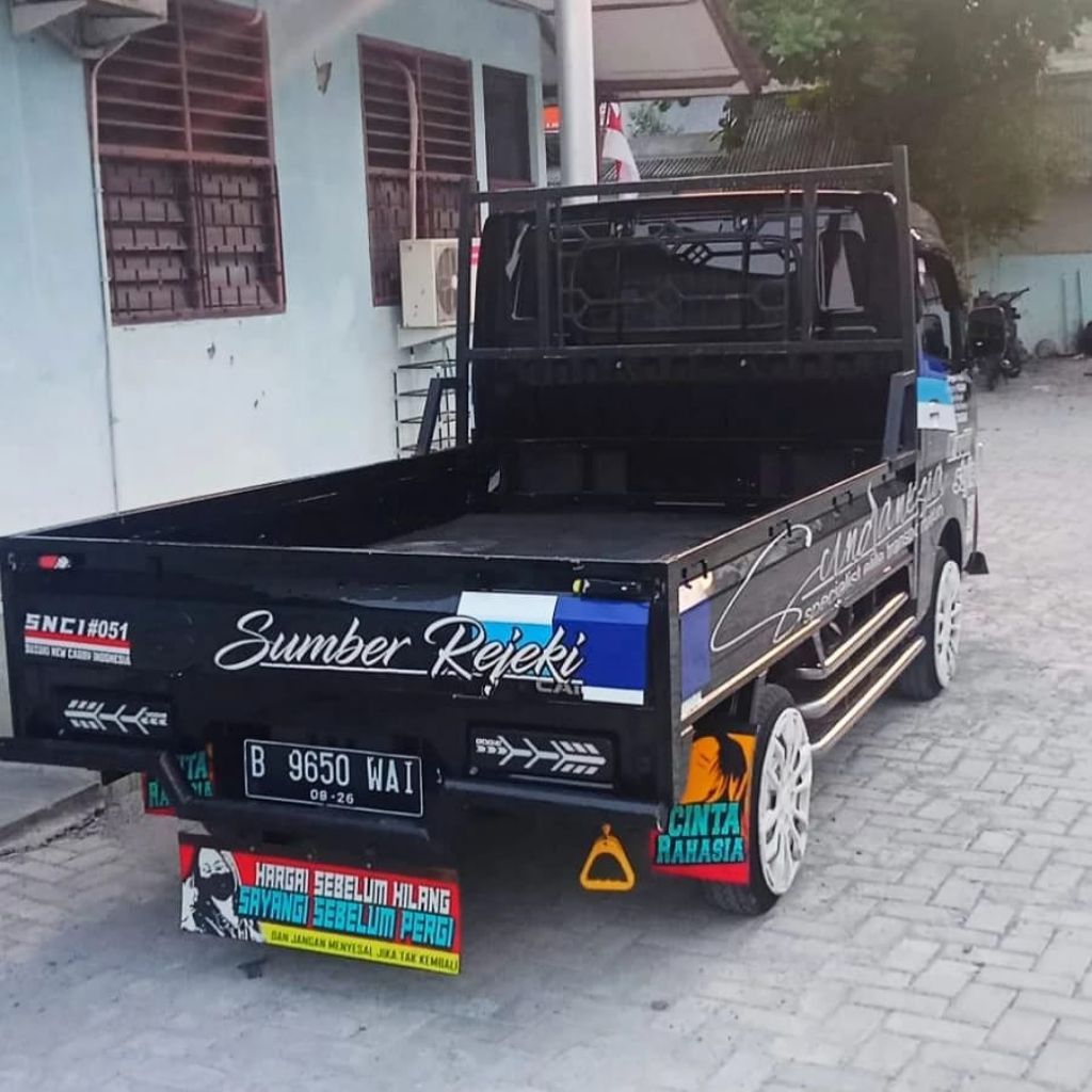Kepet Penahan Lumpur Roda Belakang Dan Bember Belakang Untuk Pick Up