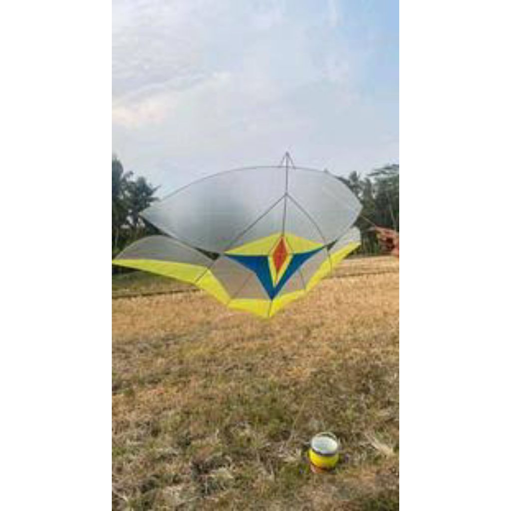 1 pasang rangka layangan papiran siap pasang