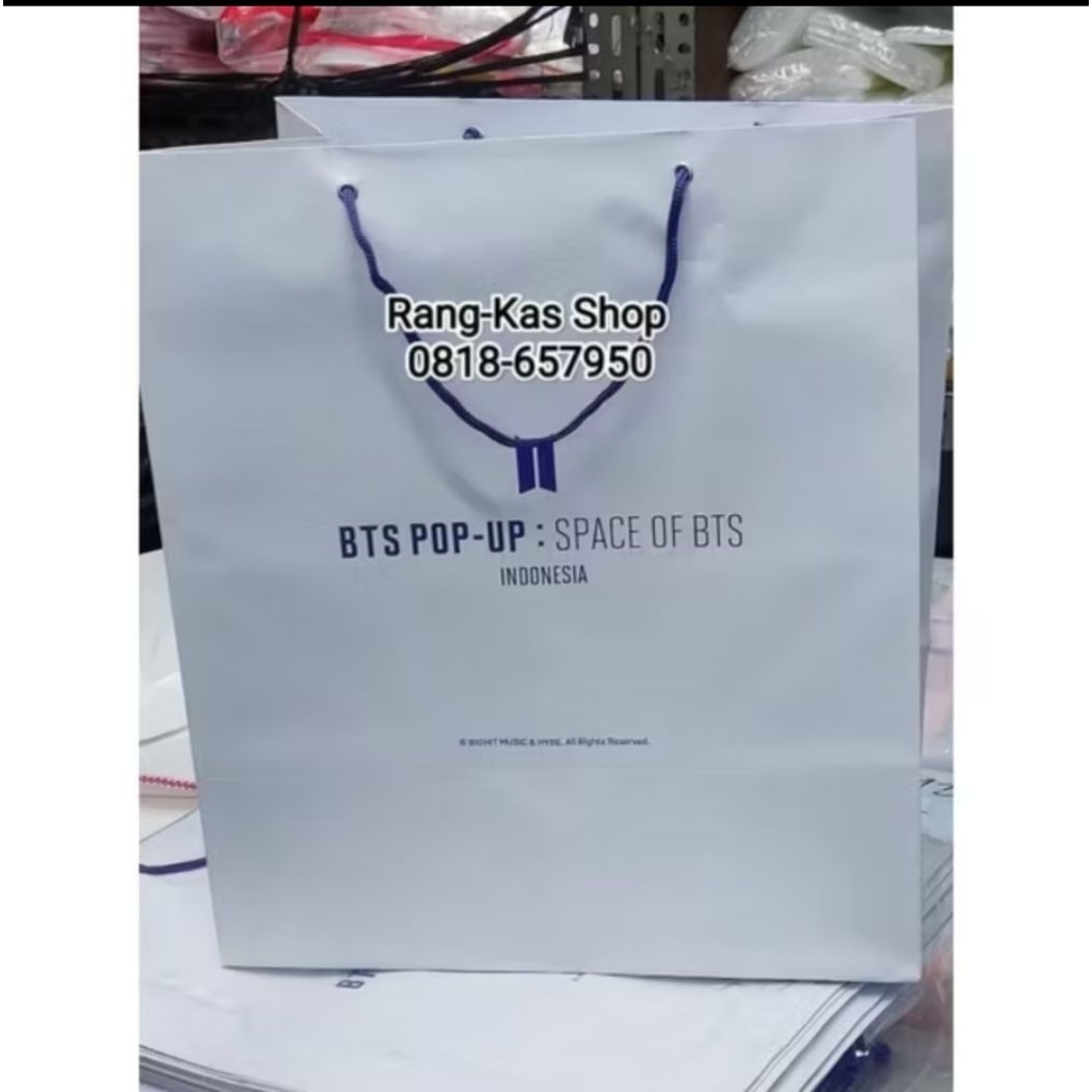 

Paperbag Putih Bi Ti S Army buku 20x28x11cm Eceran
