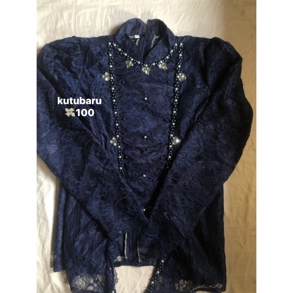 (preloved) kebaya kutu baru