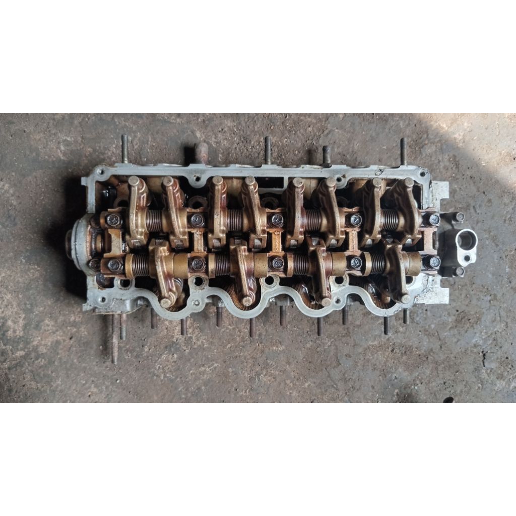 cylinder head hyundai avega deksel hyundai avega