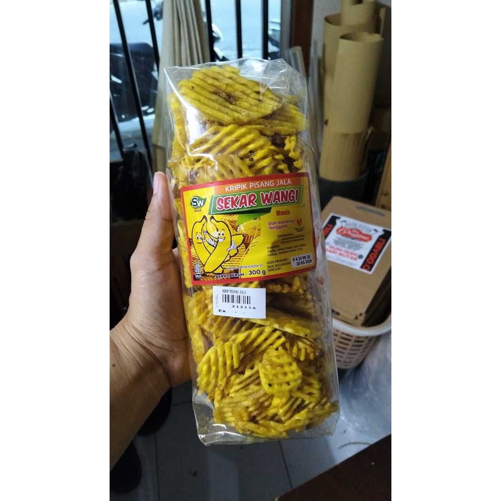 

Kripik/Keripik Pisang Jala “Sekar Wangi”