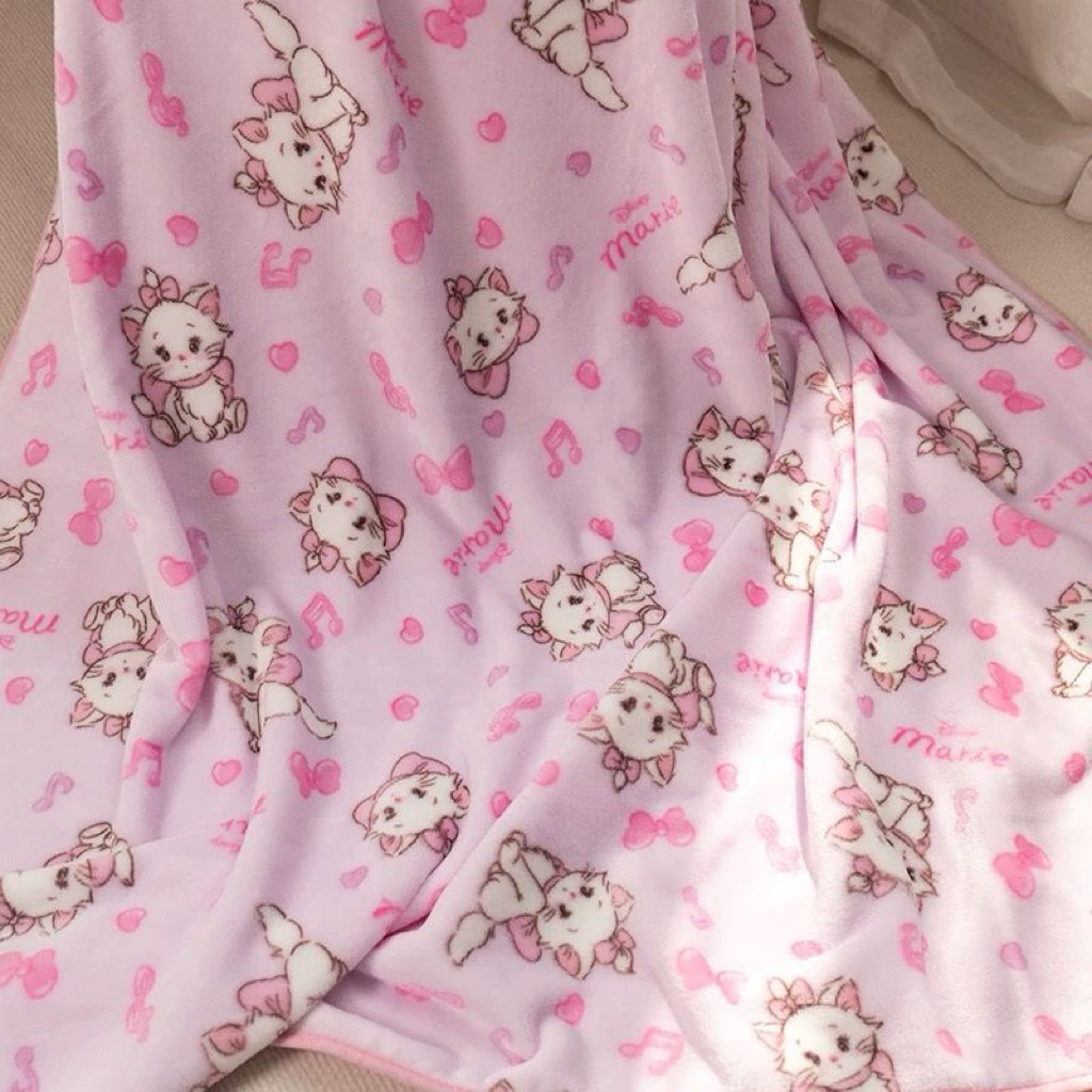 [PREORDER – Marie Cat] Selimut Flanel Marie Cat – Blanket Imut 150x200 cm untuk Sofa, Kantor & Tidur