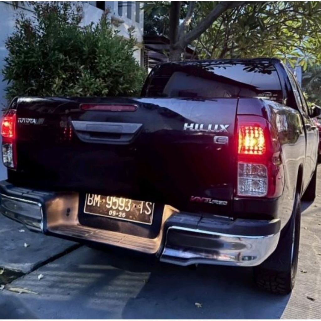 Bumper belakang hilux revo