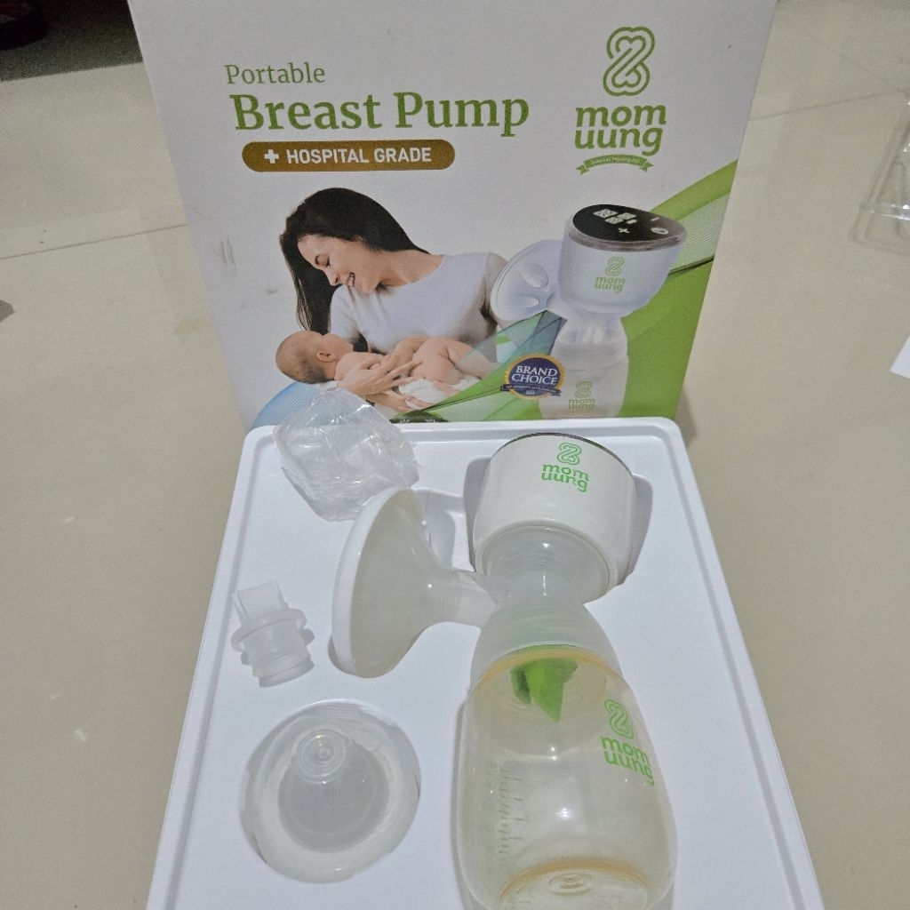 BREAST PUMP MOMUUNG (PRELOVED)
