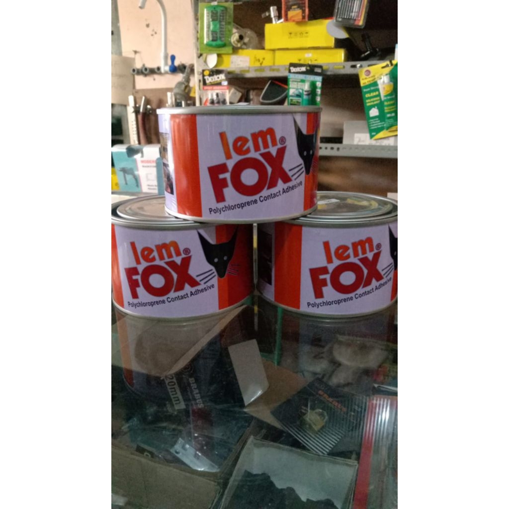 lem fox kaleng 300gr