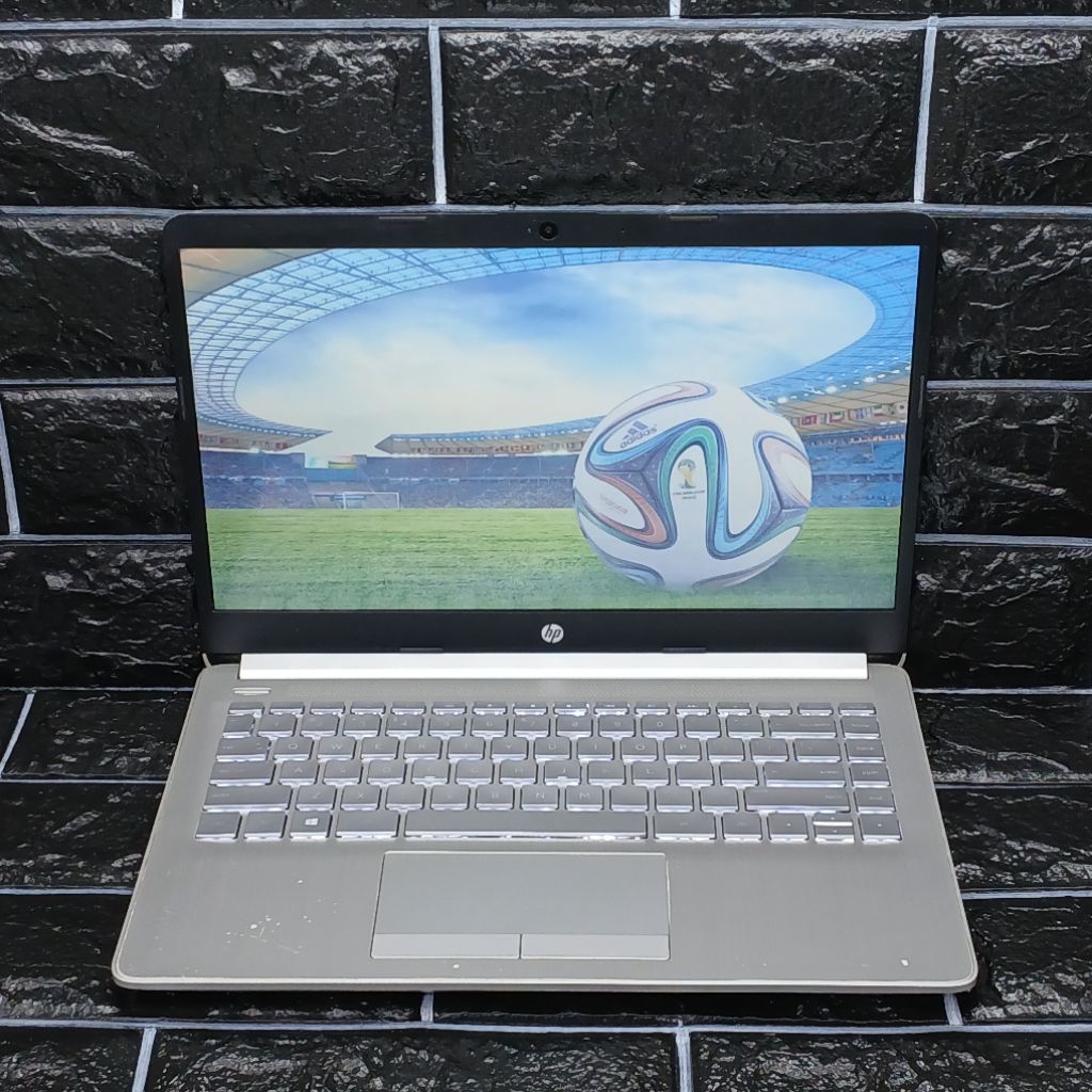 Laptop HP 14s-dk0073au AMD A4-9125 Radeon R3 4/256GB HD