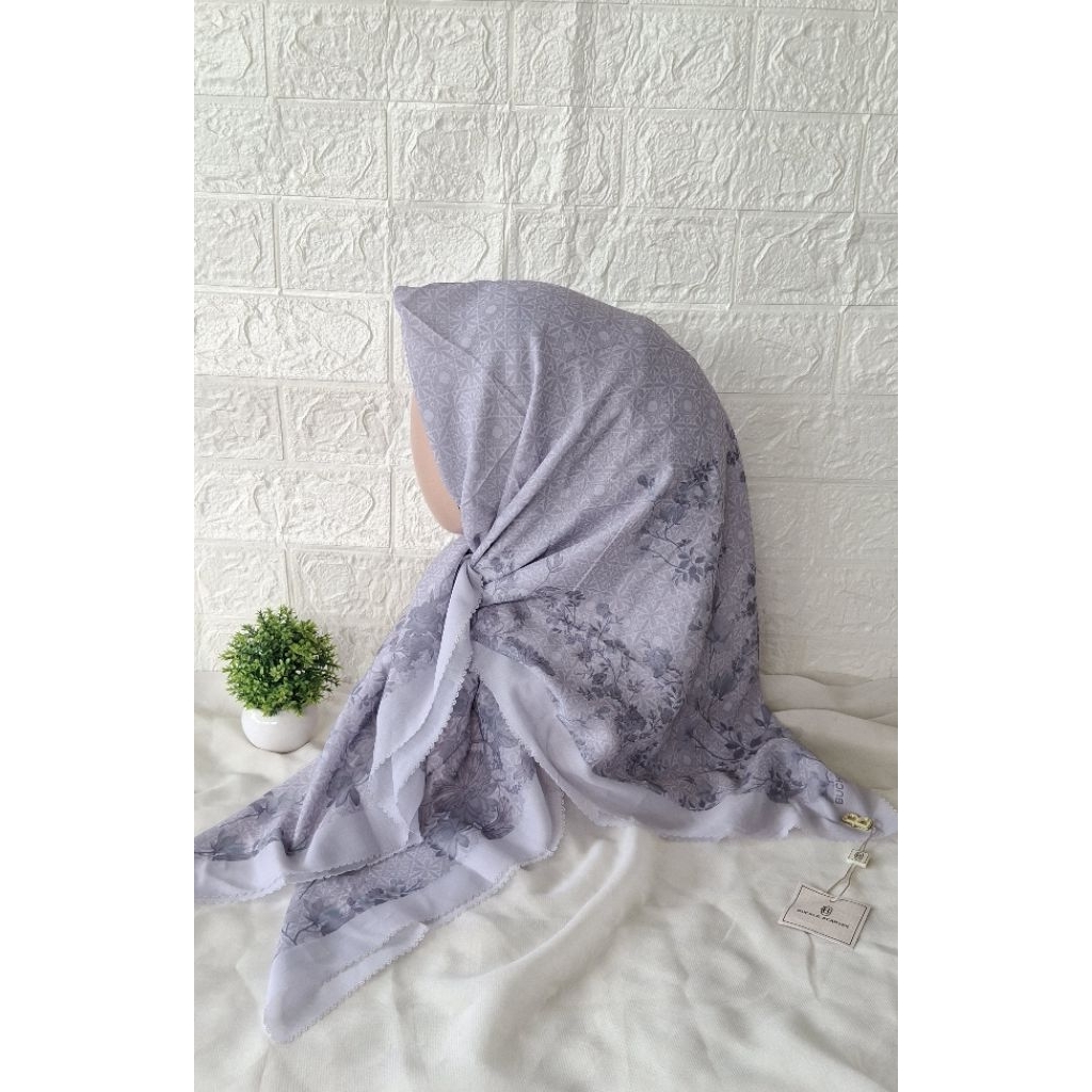 JILBAB SEGIEMPAT MOTIF CANTIK PINK COKSU BIRU BUCKLE MOTIF POUCH
