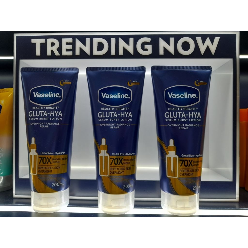 Vaseline Gluta Hya Over Night 200ml