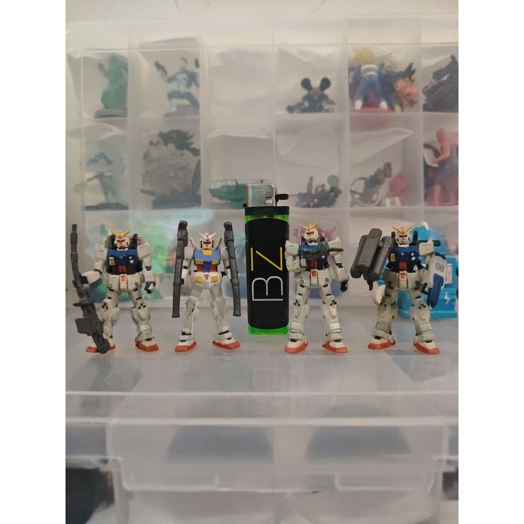 GUNDAM Mini Figure Bahan Karet Detail Bagus