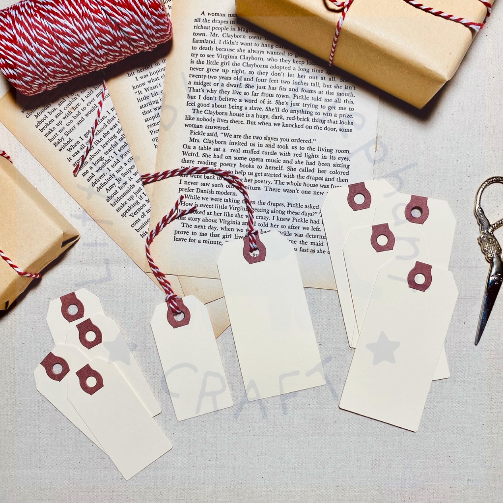 

Avery #12301 Manila Shipping Tag | Hang Tag | Gift Tag