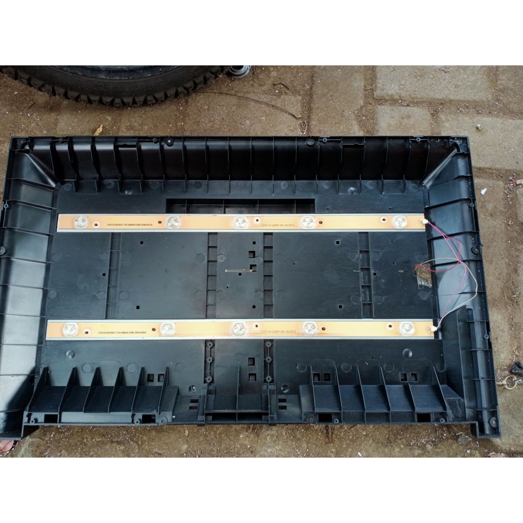 BL Backlight Polytron PLD 28T655 Original