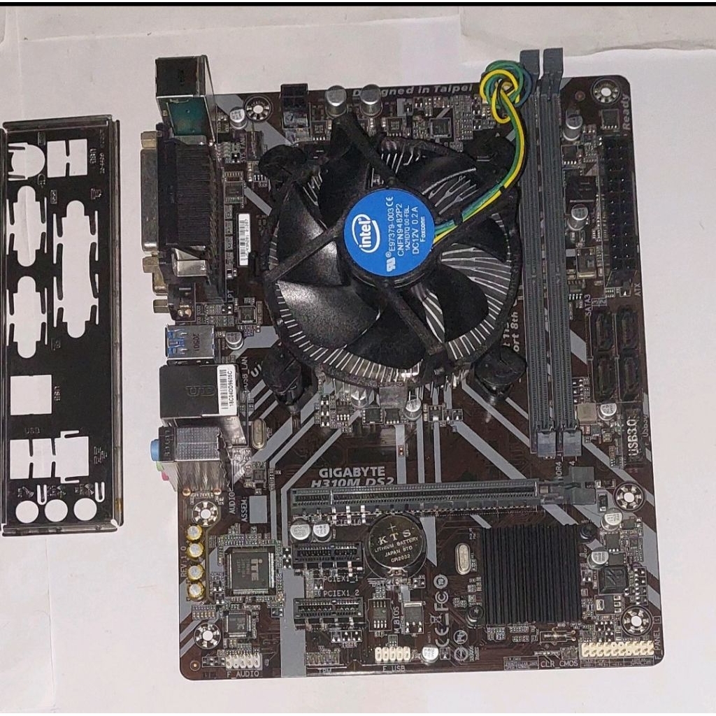 motherboard  gigabyte h310m ds2 lga 1151 + prosesor g5400 coffelake gen8