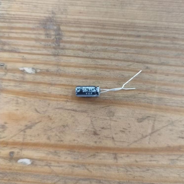 ELCO 22UF 50V ELKO 22 UF 50 VOLT KAPASITOR