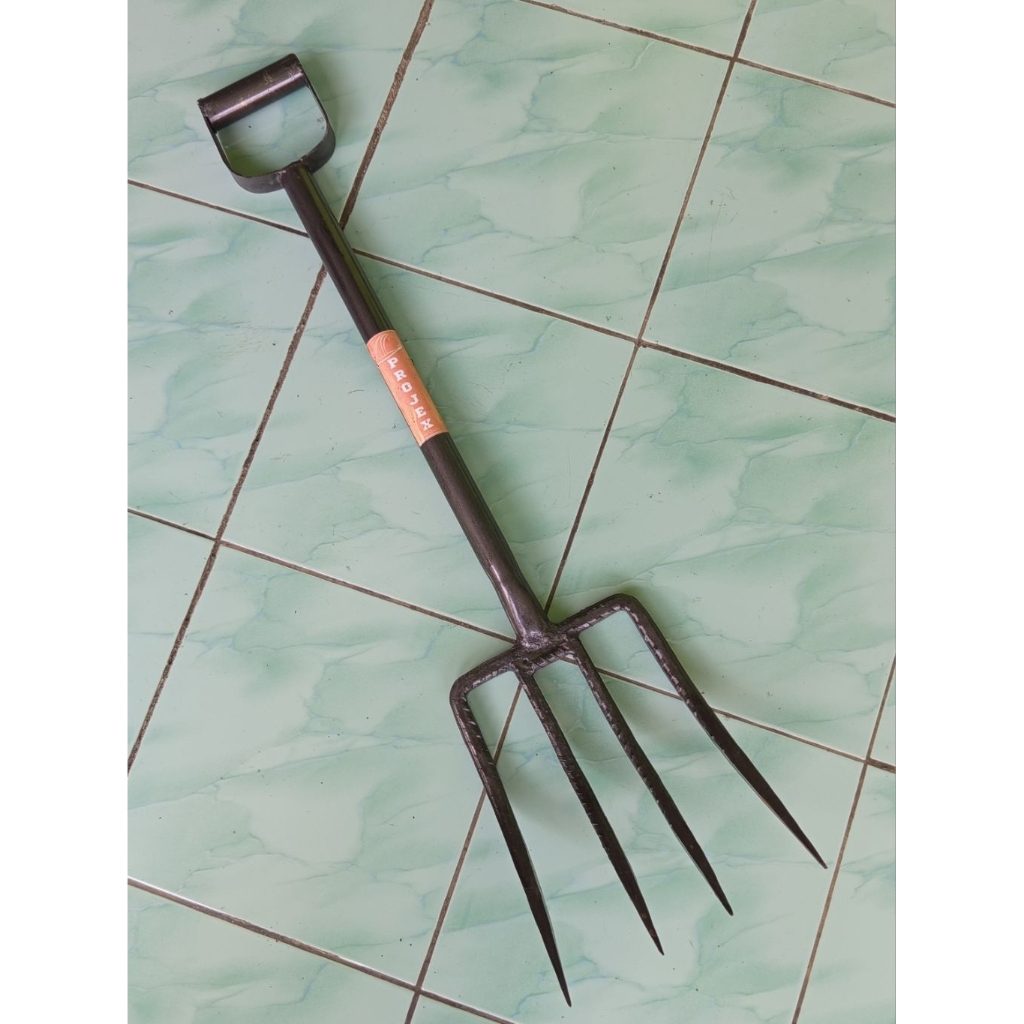 garpu besi/garpu kebun/garpu injak