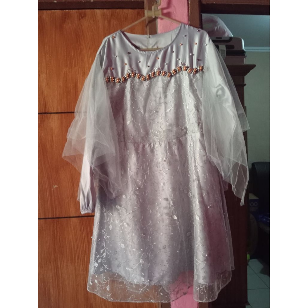kebaya pesta/ baju pesta /gaun pesta