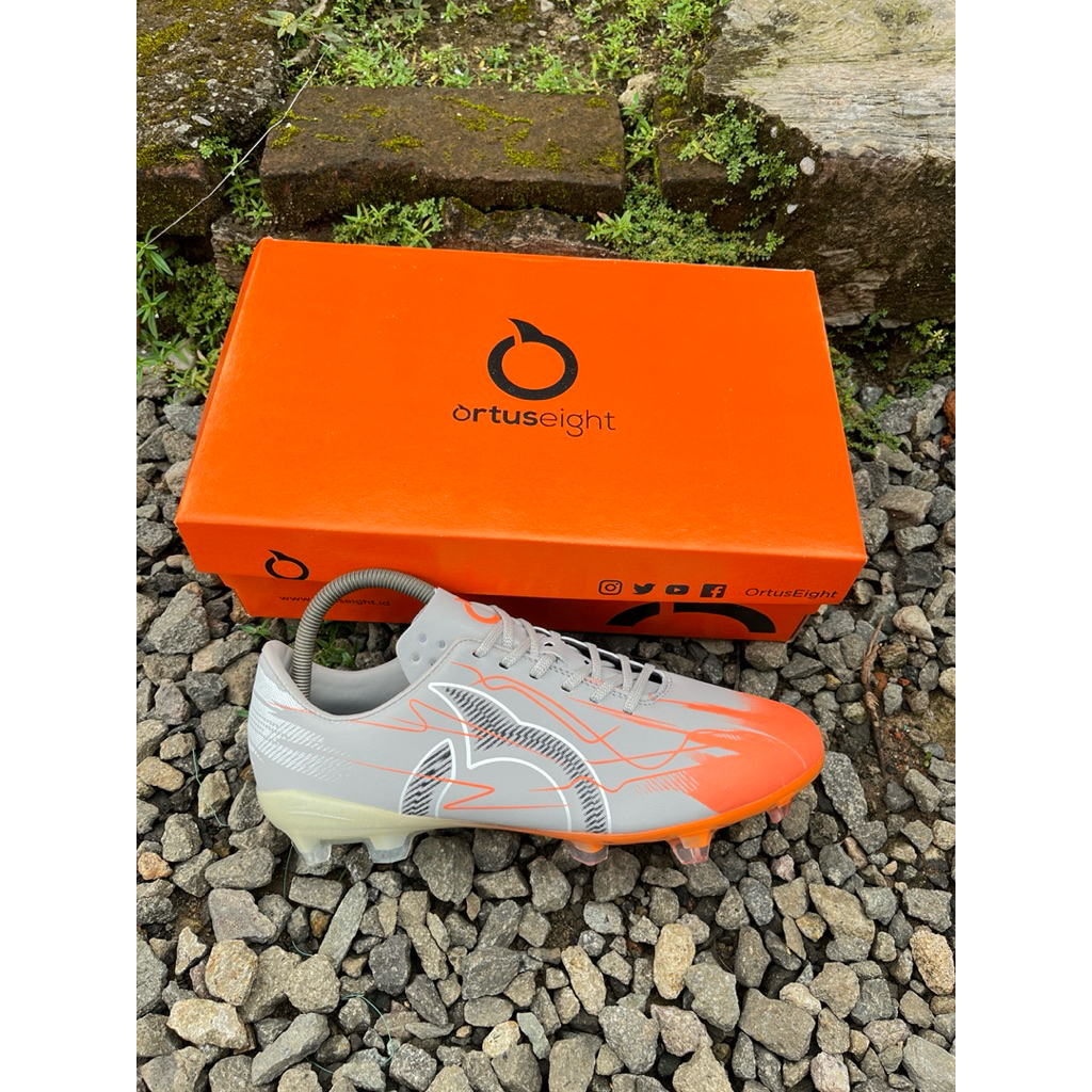 BEST SALE Ortuseight Sepatu Sepak Bola Catalyst Legion V5 FG 38-44