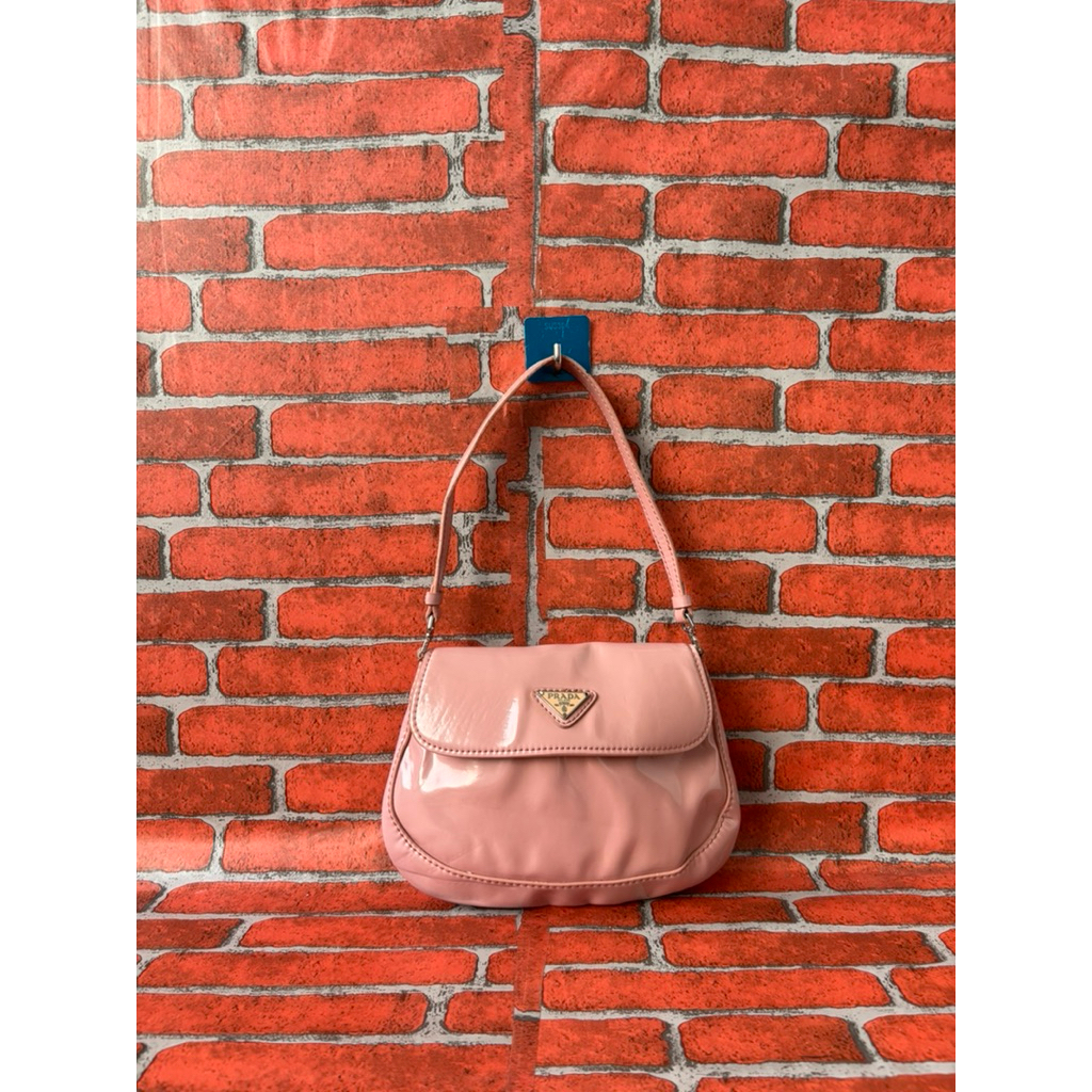 TAS SHOULDER PRADA MILANO WANITA KULIT GLOSSY SECOND BRANDED PINK / TAS KETEK WANITA PRADA